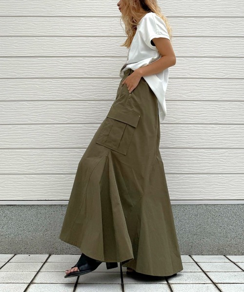 Q（キュー）の「フォトフレンチT（Tシャツ/カットソー・レディース・チャコールグレー/ホワイト・MEDIUM）」の3枚目の写真