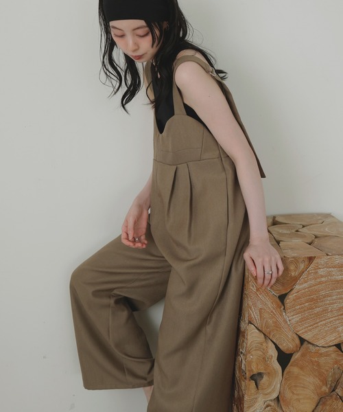 LIAN（リアン）の「ビスチェデザインオールインワン（つなぎ/オールインワン・レディース・チャコールグレー/ベージュ/ブラック/ブラウン・FREE）」の18枚目の写真