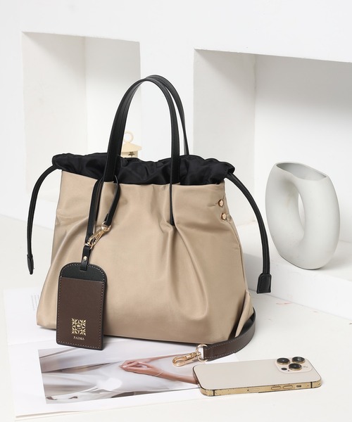 PADMA(パドマ)の「【PADMA/パドマ】ナイロン×レザー 巾着ミニトートバッグ(ビジネスバッグ・レディース・グレー/カーキ/ピンク/ワイン/ベージュ/ブラック/ネイビー・FREE)」の12枚目の写真
