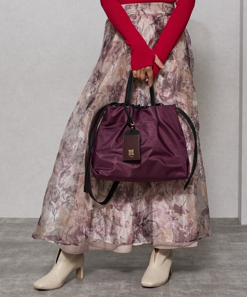 PADMA(パドマ)の「【PADMA/パドマ】ナイロン×レザー 巾着ミニトートバッグ(ビジネスバッグ・レディース・グレー/カーキ/ピンク/ワイン/ベージュ/ブラック/ネイビー・FREE)」の17枚目の写真