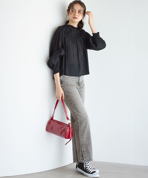 23区（ニジュウサンク）の「【SLOW/一部店舗限定】スリット ストレート デニム（デニムパンツ・レディース・ライトグレー系/ダルブルー系・40/38/36）」の5枚目の写真