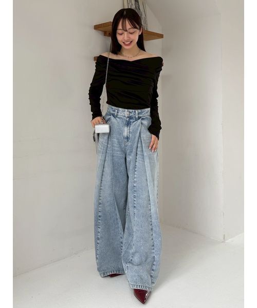 FRAY I.D（フレイアイディー）の「【USAGI ONLINE・ZOZO限定】ギャザーオフショルカットソー（Tシャツ/カットソー・レディース・ブラック/ホワイト/ライトベージュ/その他/ピンク・F）」の17枚目の写真