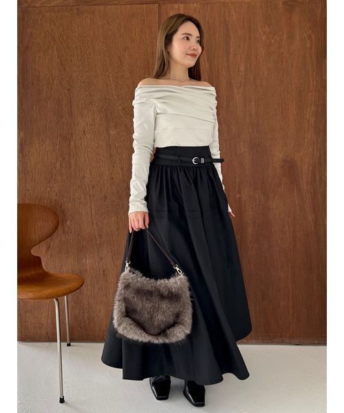 USAGI ONLINE・ZOZO限定】ギャザーオフショルカットソー（Tシャツ