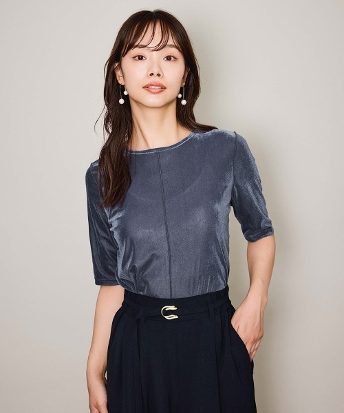 QUEENS COURT(クイーンズコート)の「シアーベロアセンターシームプルオーバー≪手洗い可能≫(Tシャツ/カットソー・レディース・ブラック/オフホワイト/ブルー・M)」の3枚目の写真