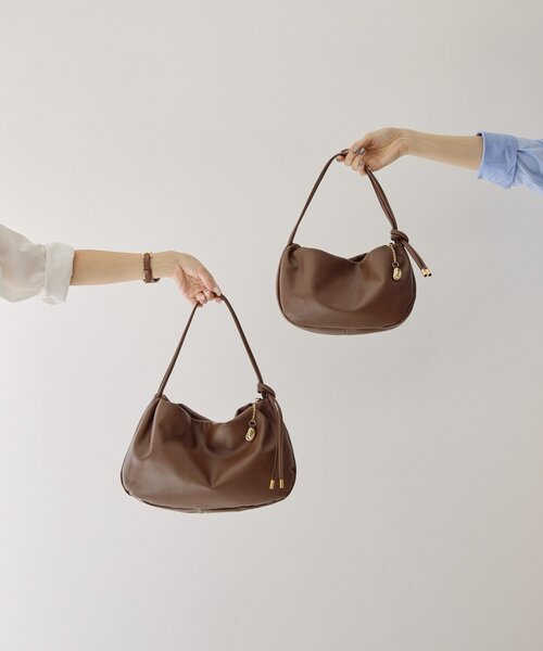 スウィングワンショルダーバッグM（CE-1595-SNS）（ショルダーバッグ