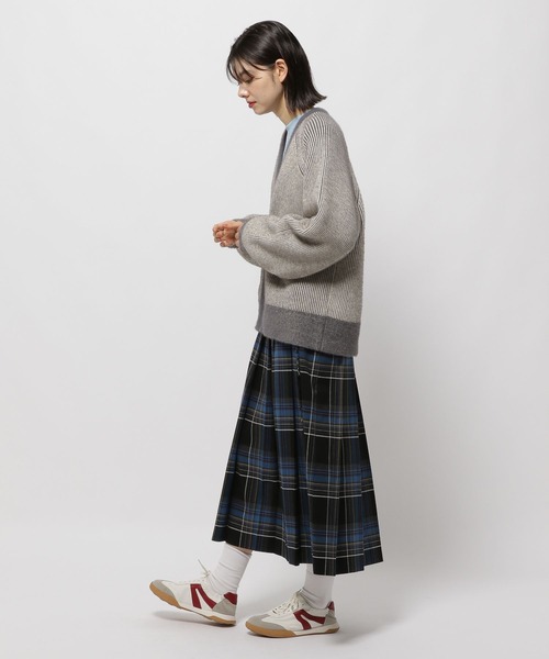 niko and...（ニコアンド）の「リバーシブルジップカーディガン（カーディガン/ボレロ・レディース・チャコール/アイボリー/ブルー/イエロー・FREE）」の11枚目の写真