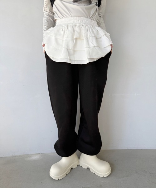 SANSeLF（サンセルフ）の「【SANSeLF】 ボリュームソールラウンドショートブーツ sas25a025（ブーツ・レディース・アイボリー/ブラック・S/M/L）」の3枚目の写真