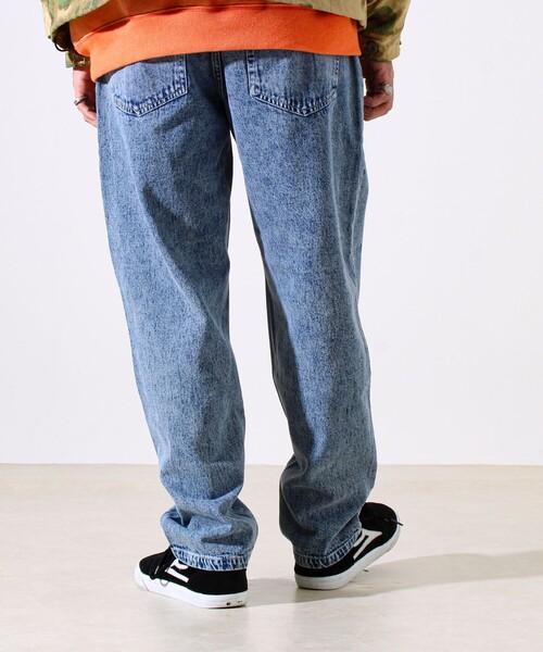 GLOSTER（グロスター）の「【シーズンレス/UNISEX】ケミカルウォッシュ ワイドデニムイージーパンツ（デニムパンツ・メンズ・ライトグレー/ブラック/ブルー系その他/ブルー系その他2・M/L/XL）」の9枚目の写真