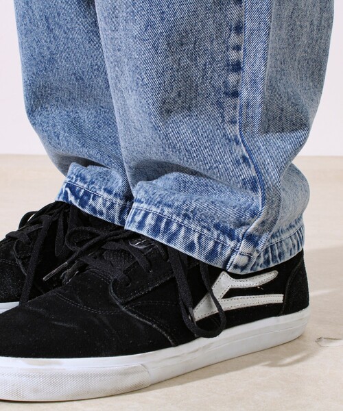 GLOSTER（グロスター）の「【シーズンレス/UNISEX】ケミカルウォッシュ ワイドデニムイージーパンツ（デニムパンツ・メンズ・ライトグレー/ブラック/ブルー系その他/ブルー系その他2・M/L/XL）」の20枚目の写真