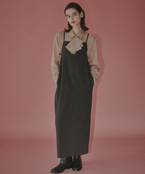 LE CIEL BLEU(ルシェルブルー)の「シアーウールシャツwネックスカーフ / Sheer Wool Shirt w/Neck Scarf(シャツ/ブラウス・レディース・ベージュ/チャコールグレー・36/38)」の10枚目の写真
