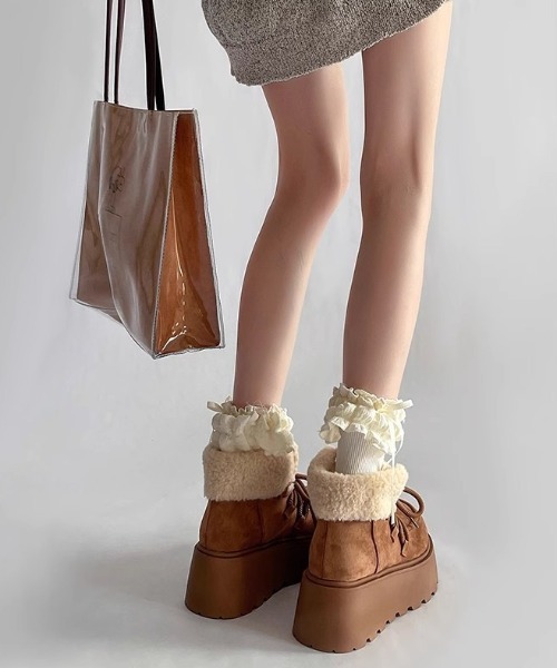 yuue' ( wear )(ユーイ)の「厚底ボアムートンブーツ(ブーツ・レディース・ブラウン/ベージュ/ブラック・23.5cm/24.5cm/23.0cm/24.0cm)」の21枚目の写真