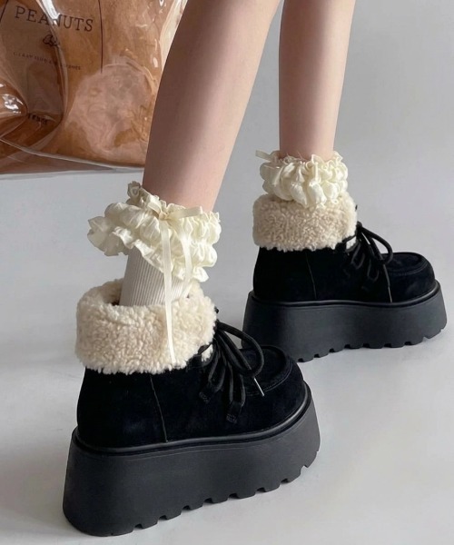 yuue' ( wear )(ユーイ)の「厚底ボアムートンブーツ(ブーツ・レディース・ブラウン/ベージュ/ブラック・23.5cm/24.5cm/23.0cm/24.0cm)」の11枚目の写真