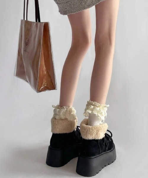 yuue' ( wear )(ユーイ)の「厚底ボアムートンブーツ(ブーツ・レディース・ブラウン/ベージュ/ブラック・23.5cm/24.5cm/23.0cm/24.0cm)」の9枚目の写真