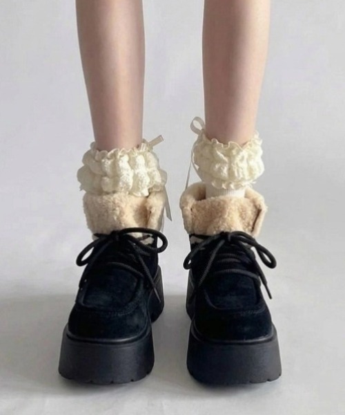 yuue' ( wear )(ユーイ)の「厚底ボアムートンブーツ(ブーツ・レディース・ブラウン/ベージュ/ブラック・23.5cm/24.5cm/23.0cm/24.0cm)」の7枚目の写真