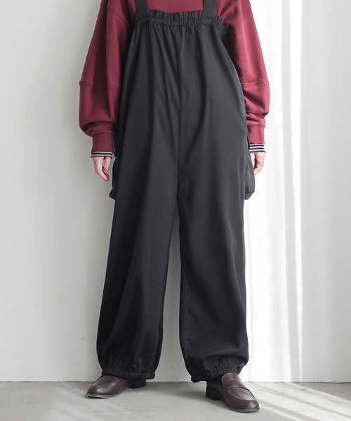 n'OrLABEL(ノアールレーベル)の「『ギャザーコクーンカーゴサロペット』(サロペット/オーバーオール・レディース・ブラック/ベージュ・2/1)」の17枚目の写真