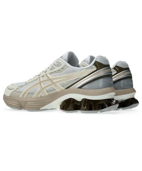ASICS(アシックス)の「ASICS GEL-KINETIC FLUENT(アシックス ゲル キネティック フルーエント)(スニーカー・メンズ・グレー系/ホワイト系・25.5cm/26cm/26.5cm/27cm/27.5cm/28cm/28.5cm/29cm/23cm/23.5cm/24cm/24.5cm/25cm)」の3枚目の写真