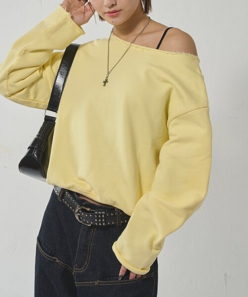 WHO'S WHO gallery(フーズフーギャラリー)の「【WEB限定】OFF-SHOULDER SWEAT(スウェット・レディース・ネイビー/チャコールグレー/ライトグレー/ブルー系その他/パープル/イエロー/サックスブルー/グレー・FREE)」の8枚目の写真