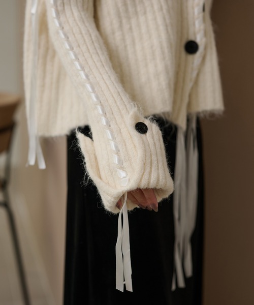 LAULEN(ローレン)の「ribbon sailor color knit cardigan /リボンセーラーカラーリブニットカーディガン(カーディガン/ボレロ・レディース・アイボリー/グレー/チャコールグレー・FREE)」の8枚目の写真