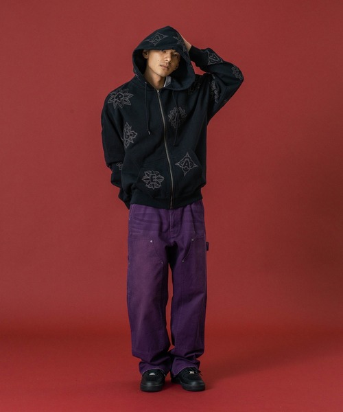 XLARGE（エクストララージ）の「ALLOVER EMBROIDERY ZIP UP HOODED SWEATSHIRT（パーカー・メンズ・ライトブルー/ブラック/ブラウン・L/M/S/XL）」の6枚目の写真