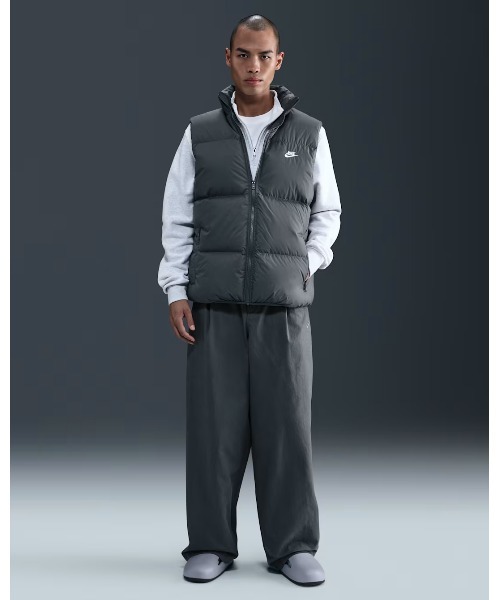 NIKE(ナイキ)の「《NIKEアパレル》AS M NK TF CLUB PUFFER VEST 65(ダウンベスト・メンズ・ブラック/ベージュ/グレー系その他・M/L/S/XL)」の9枚目の写真