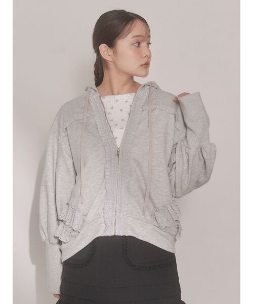 merry jenny（メリージェニー）の「frill lace puff hoodie（パーカー・レディース・アイボリー/グレー・FREE）」の11枚目の写真