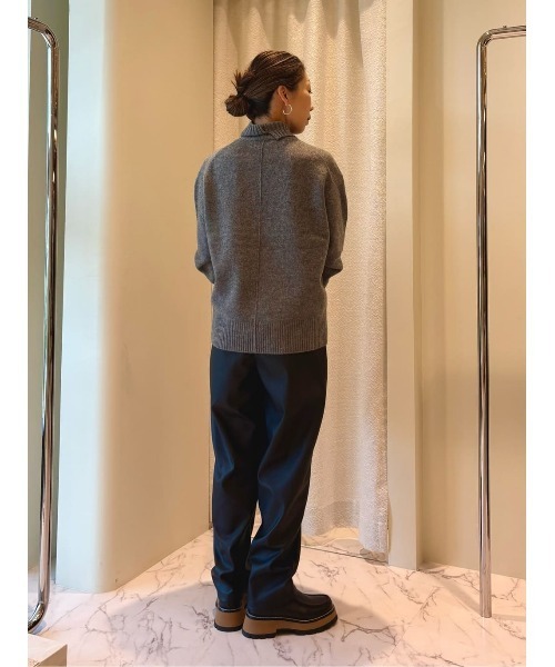 ESTNATION（エストネーション）の「ESTNATION / レザーライクパンツ（その他パンツ・レディース・ブラック/カーキ・36/38）」の18枚目の写真