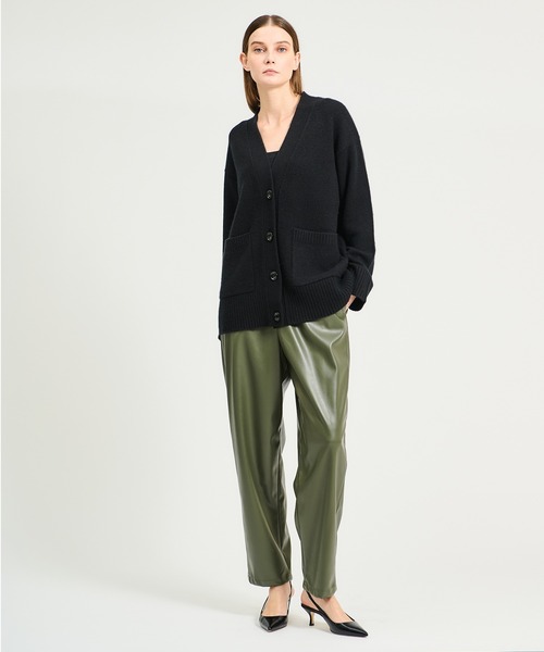 ESTNATION（エストネーション）の「ESTNATION / レザーライクパンツ（その他パンツ・レディース・ブラック/カーキ・36/38）」の14枚目の写真