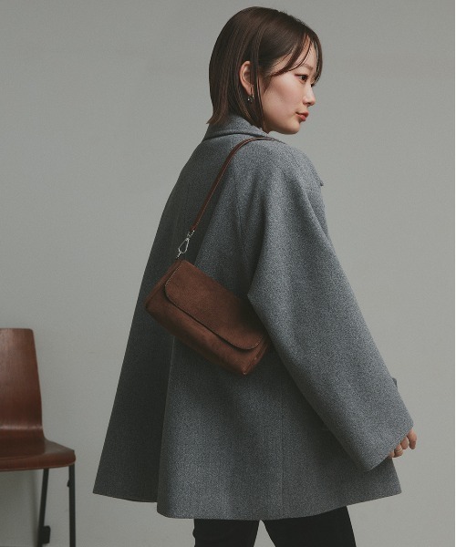 ad thie（アドティエ）の「2WAYスエード ミニショルダーバッグ（ショルダーバッグ・レディース・ブラック/ブラウン/カーキ/マスタード/ベージュ・FREE）」の9枚目の写真