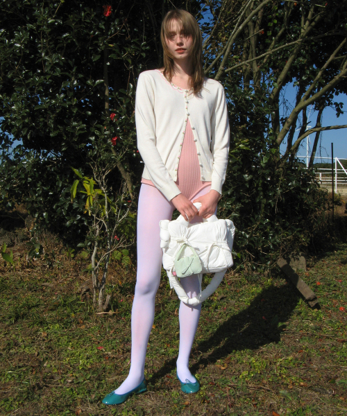 SINOON(シヌーン)の「BEADS POINT CARDIGAN (IVORY)(カーディガン/ボレロ・レディース・アイボリー・FREE)」の4枚目の写真