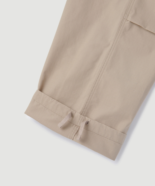 MUSINSA STANDARD（ムシンサスタンダード）の「リップストップパラシュートカーゴパンツ[ベージュ]（その他パンツ・メンズ・その他・26/27/28/29/30/31/32/33/34/36/38/40/42）」の7枚目の写真