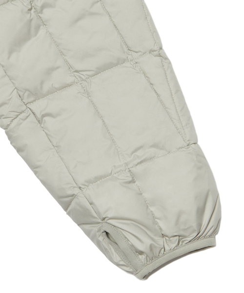 NOMANUAL(NOMANUAL)の「NEO LIGHT DOWN JACKET - SAGE GRAY(ダウンジャケット/コート・レディース・その他・SMALL/MEDIUM/LARGE)」の7枚目の写真