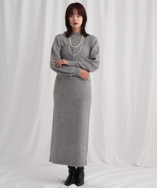 mysty woman（ミスティウーマン）の「シャイニービスチェ付きワンピース 624980（ワンピース・レディース・オフホワイト/グレー/ブラウン・FREE）」の7枚目の写真