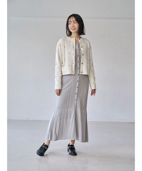 TONAL(トーナル)の「透かし編みニットワンピース(ワンピース・レディース・ネイビー/グレー/オフホワイト・MEDIUM)」の20枚目の写真