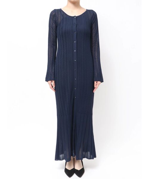 TONAL(トーナル)の「透かし編みニットワンピース(ワンピース・レディース・ネイビー/グレー/オフホワイト・MEDIUM)」の17枚目の写真