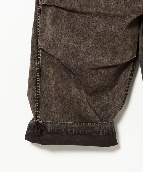 BEAMS（ビームス）の「フェード バルーンパンツ 【ワイドストレートフィット】（その他パンツ・メンズ・オリーブ/ブラウン・M/L/XL/S）」の12枚目の写真