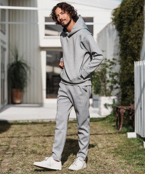 1minute 1second（ワンミニットワンセカンド）の「mpa4003-cardboard knit hoodie with heart patch パーカー(1M26H190)（パーカー・メンズ・ブラック/トップグレー/ネイビー・S/M/L/XL）」の6枚目の写真