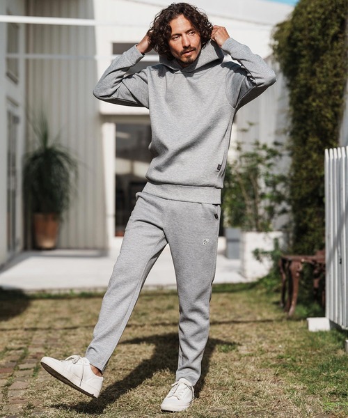 1minute 1second（ワンミニットワンセカンド）の「mpa4003-cardboard knit hoodie with heart patch パーカー(1M26H190)（パーカー・メンズ・ブラック/トップグレー/ネイビー・S/M/L/XL）」の7枚目の写真