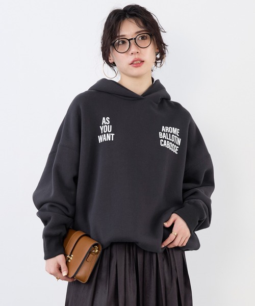 MICA&DEAL（マイカ＆ディール）の「裏起毛ビッグロゴフーディー（パーカー・レディース・チャコールグレー/ライトグレー/グレイッシュベージュ・FREE）」の2枚目の写真