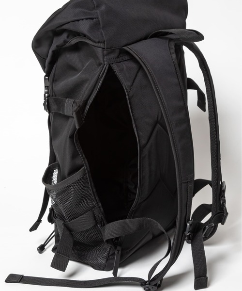 MAKAVELIC(マキャベリック)の「【62】【it】【MAKAVELIC】ACTIVE BACKPACK(バックパック/リュック・メンズ・ブラック・FREE)」の8枚目の写真