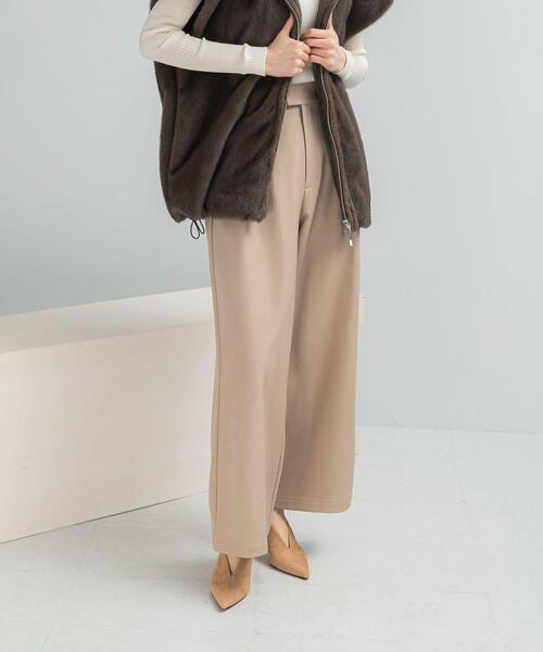 URBAN RESEARCH ROSSO WOMEN(アーバンリサーチ ロッソ)の「『UR TECH』ストレートスラックス(その他パンツ・レディース・ブラック/ベージュ・38/36)」の5枚目の写真