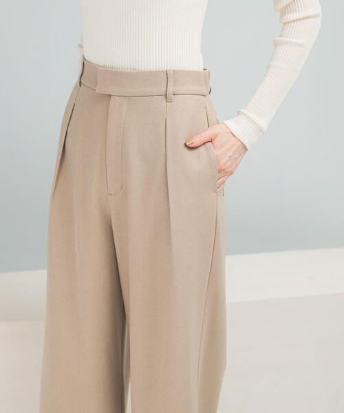 URBAN RESEARCH ROSSO WOMEN(アーバンリサーチ ロッソ)の「『UR TECH』ストレートスラックス(その他パンツ・レディース・ブラック/ベージュ・38/36)」の10枚目の写真