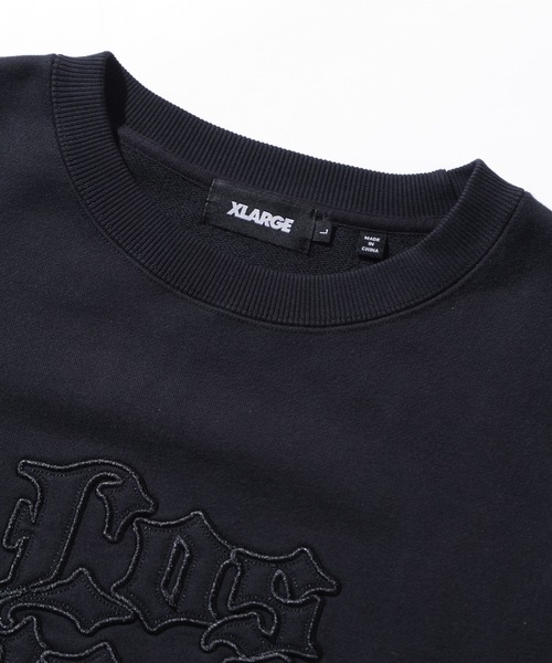XLARGE（エクストララージ）の「PATCHED OLD ENGLISH CREWNECK SWEATSHIRT（スウェット・メンズ・ブラック/オリーブ/グレー/ネイビー・S/M/L/XL）」の7枚目の写真