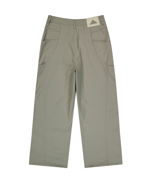 UNGIMMICK(アンジミック)の「CURVED SEAM PANTS (BEIGE)(その他パンツ・メンズ・その他・SMALL/MEDIUM/LARGE)」の2枚目の写真