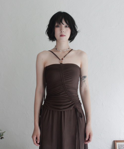RUBATI(ルバティ)の「シャーリングストラップチューブトップドレス_ブラウン(ワンピース・レディース・その他・size2/size1)」の7枚目の写真