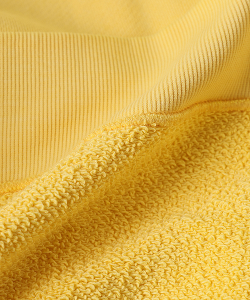 JOURNAL STANDARD relume（ジャーナルスタンダード　レリューム）の「トンプキン裏毛 リバーシブルパーカー（パーカー・メンズ・チャコールグレー/サックスブルー/ピンク/イエロー・MEDIUM/LARGE）」の5枚目の写真