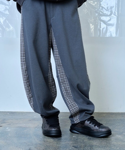 Nora Lily（ノラリリー）の「【Nora Lily】Switching Wide Leg Barrel Pants（スラックス・メンズ・ベージュ/グレー/ブラック・FREE）」の13枚目の写真