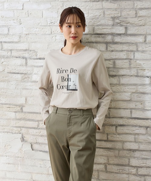Honeys（ハニーズ）の「フォトプリントＴシャツ（Tシャツ/カットソー・レディース・スミクロ/オフホワイト/ダークブラウン/グレイッシュベージュ/ラベンダー・M/LL/L）」の15枚目の写真