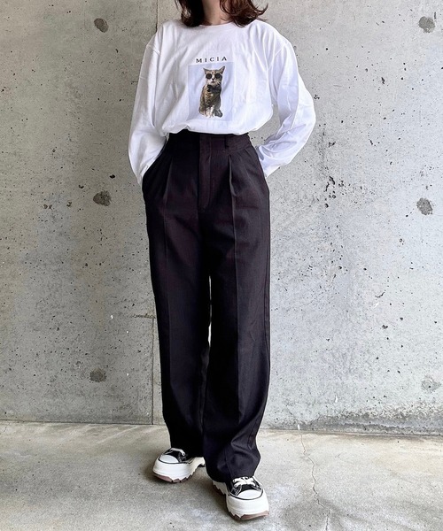 etta(エタ)の「子猫プリントロンT/長袖Tシャツ(Tシャツ/カットソー・レディース・ホワイト・MEDIUM/LARGE/X-LARGE/SMALL)」の8枚目の写真