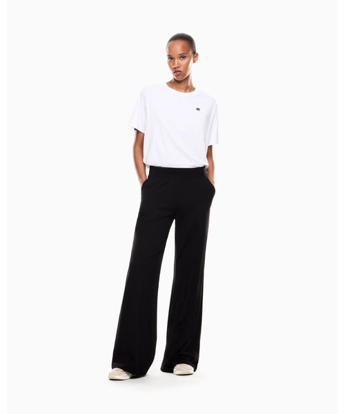 EMPORIO ARMANI EA7(エンポリオアルマーニイーエーセブン)の「<オンライン限定>【エンポリオ アルマーニ EA7】Core Lady 半袖Tシャツ レギュラーフィット ストレッチコットンジャージー(Tシャツ/カットソー・レディース・ホワイト/ブラック・LARGE/MEDIUM/SMALL/X-LARGE/X-SMALL)」の10枚目の写真