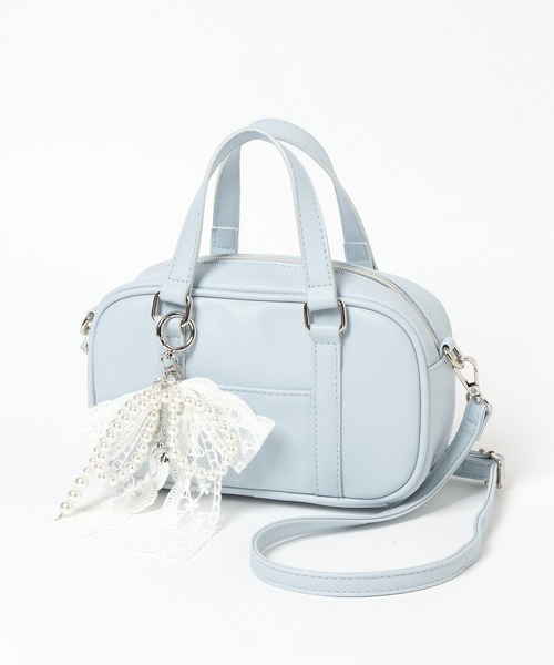 repipi armario（レピピ アルマリオ）の「【2WAY】チャーム付きミニボストンバッグ（ショルダーバッグ・レディース・サックスブルー/ブラック/アイボリー・ONE SIZE）」の11枚目の写真